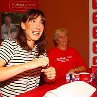 Samantha Cameron gives manicures at the launch of Contact a Family's campaign | Picture 101297